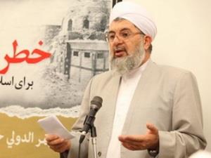علي بن ابي طالب همانا خليفه برحق و جانشين حضرت رسول(ص) است